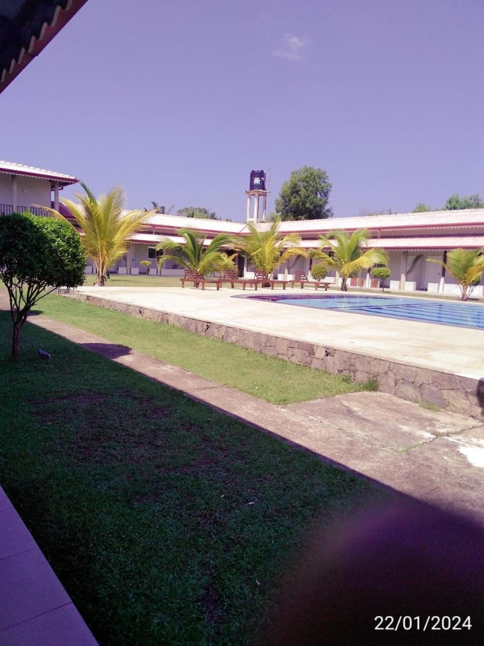 Nilakma Lagoon Negombo Exteriör bild